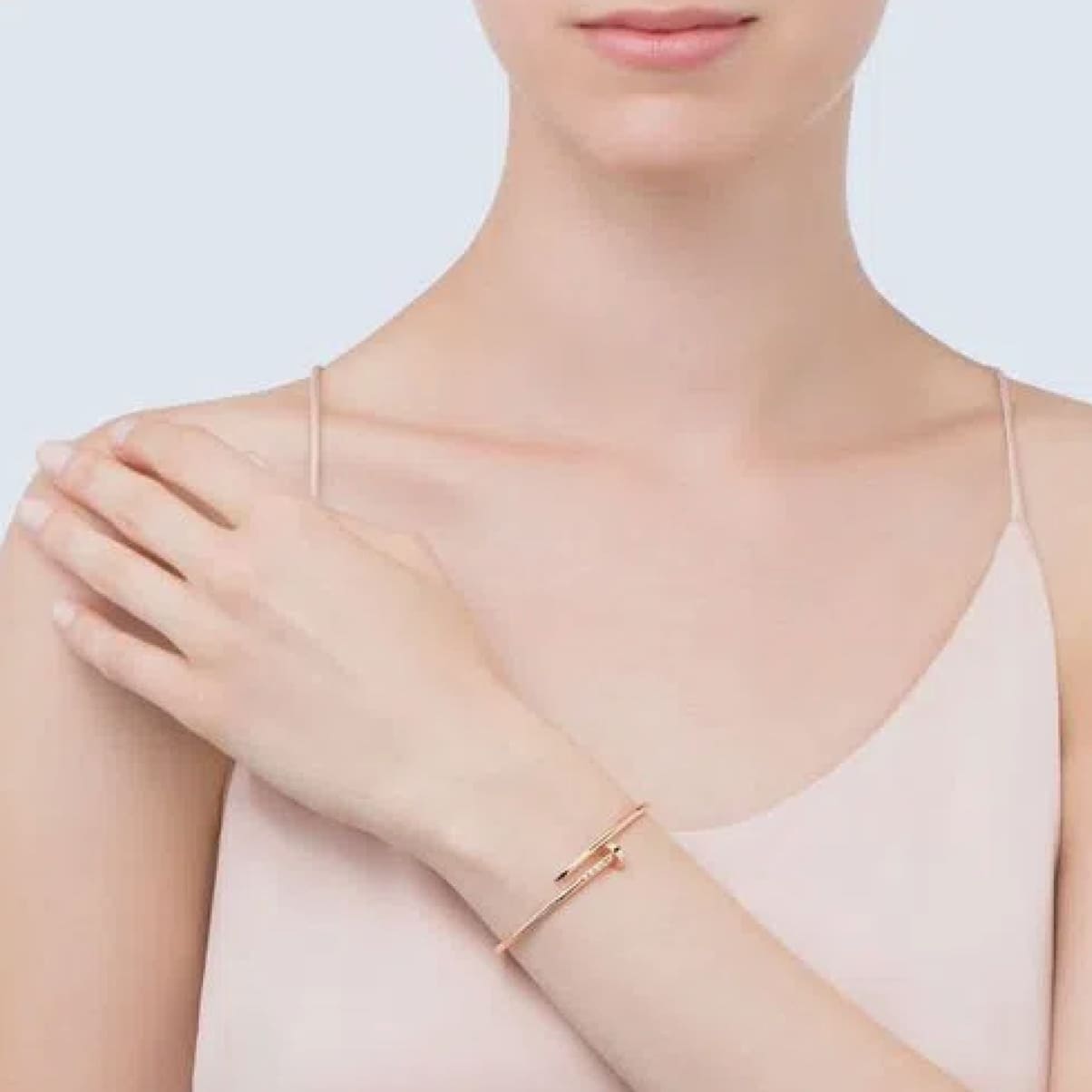 PULSERA CLAVO ROSE GOLD DELGADA